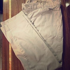 Size 18R Gap Khaki’s !!!